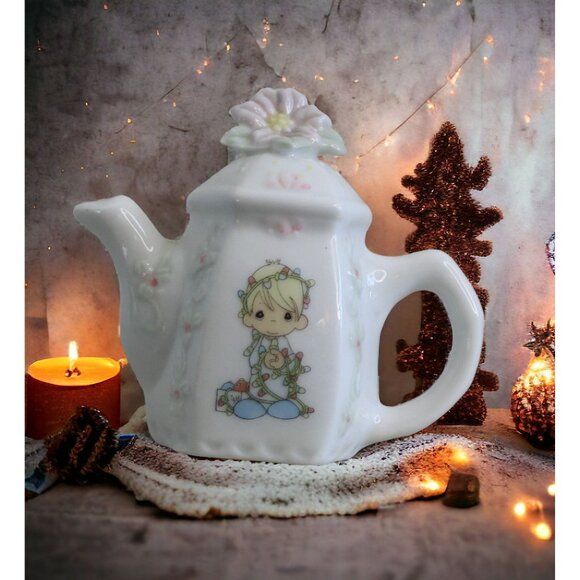 Precious Moments Other - Vintage 1994 Enesco Precious  Moments Boy Wrapped In Lights Teapot Ornament